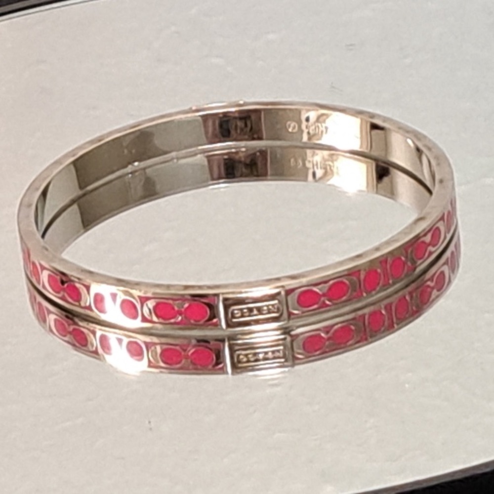 Coach Signature C Bangle Bracelet & Earrings - Silver and Pink - EUC - Picture 11 of 16